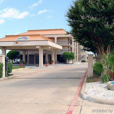 Executive Inn Dallas Esterno foto